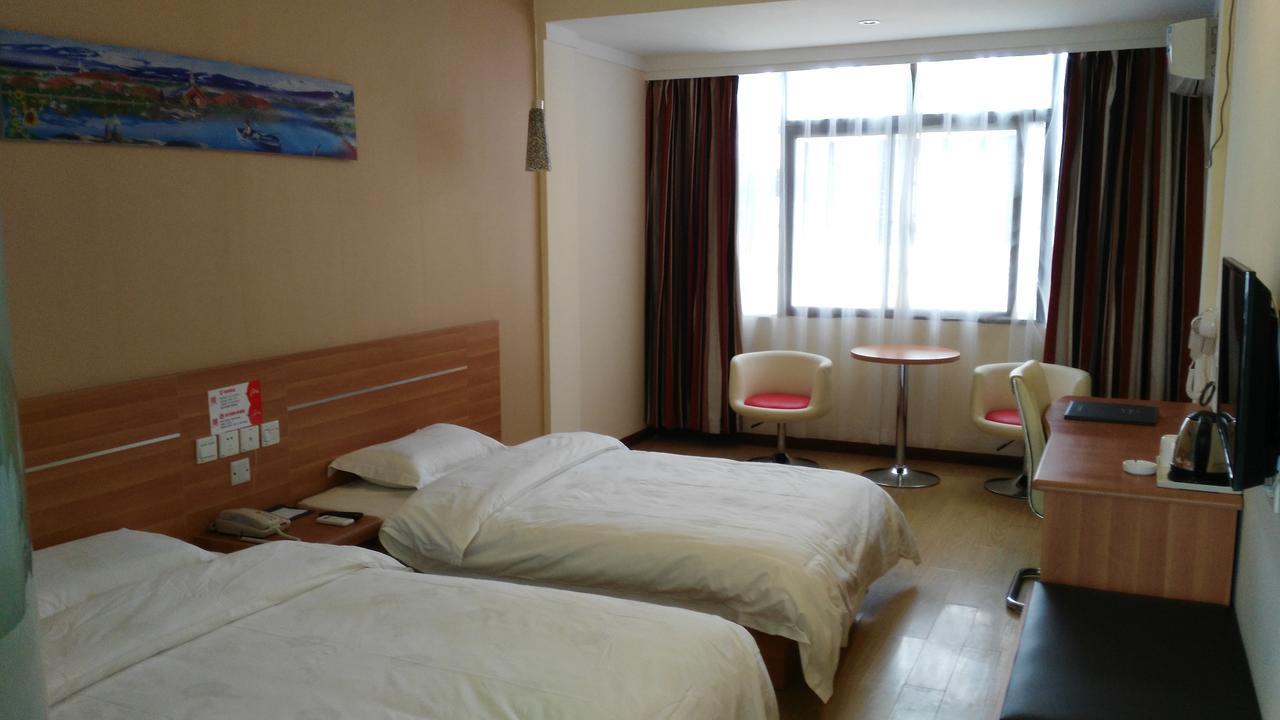 Thank Inn Chain Hotel Henan Xinyang Train Station Gongqu Road Екстериор снимка